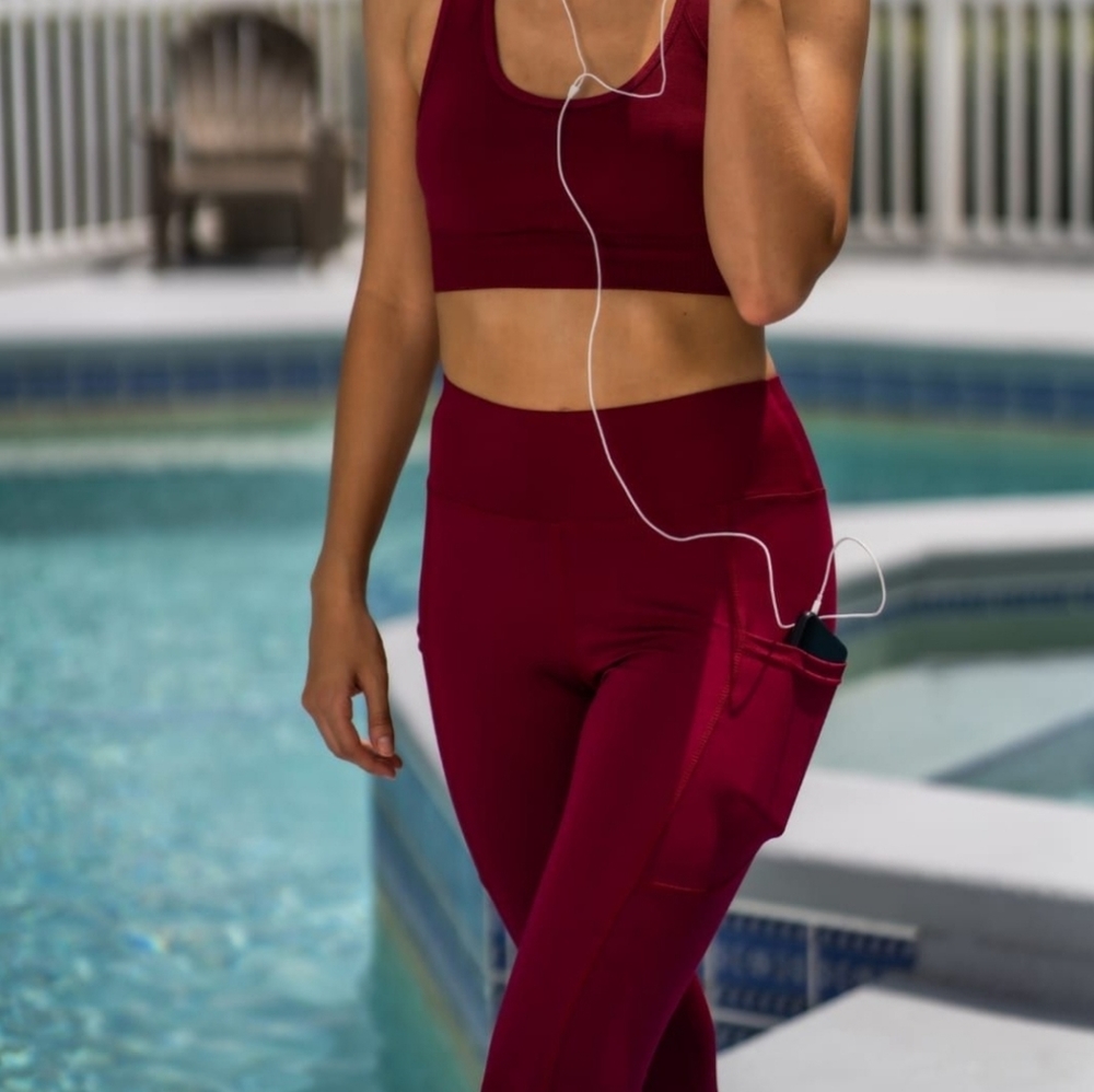 Active Sport Leggings with Phone Pocket - Burgundy